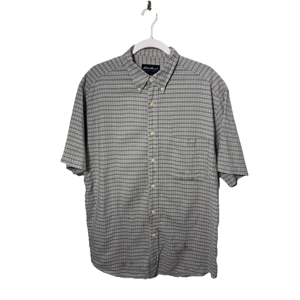Eddie Bauer Classic Plaid Short Sleeve Button-Down Shirt Size Medium Men's
